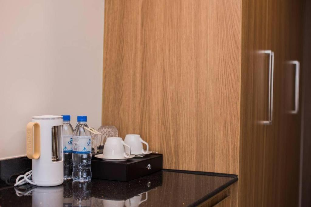 Le President Hotel Phnom Penh Eksteriør bilde